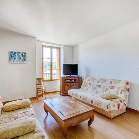 In With Garden, Cleaning Included Pontgibaud