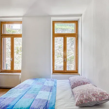 In Near Volcano Park, Cleaning Included Holiday home Pontgibaud