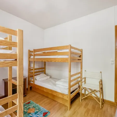 Vakantiehuis In With Garden, Cleaning Included *